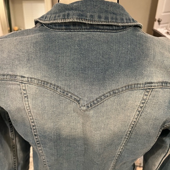 Jessica Simpson Stretch Jean Jacket Medium Wash Size M - Picture 8 of 15